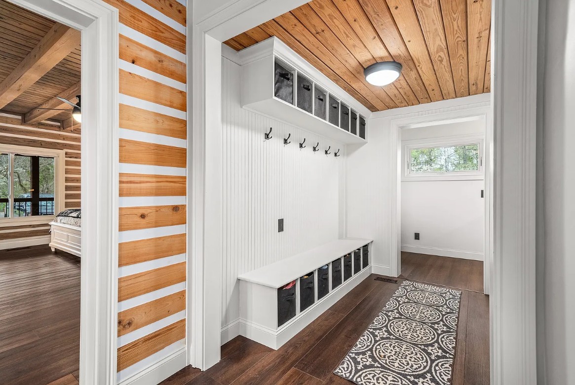 Log Cabin